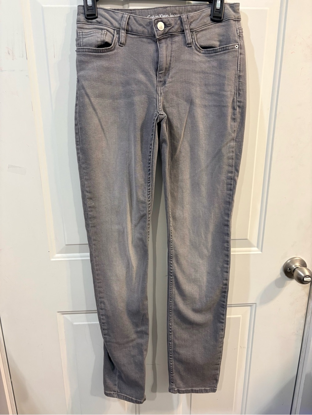 Calvin Klein Women's Gray Skinny Jeans